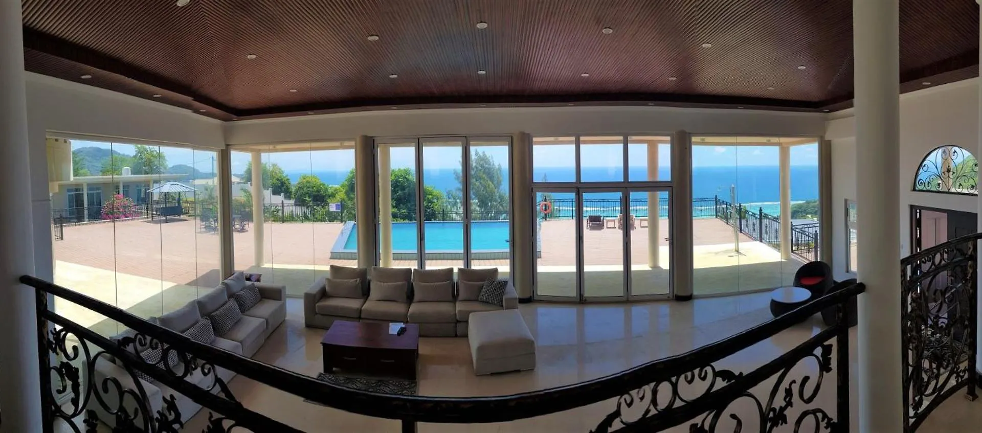 Amanda Villa - Best Value Mountain Top Inn Au Cap 0*,  Seychelles