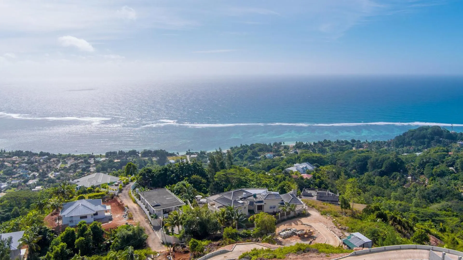 Hotel Amanda Villa - Best Value Mountain Top Inn Au Cap