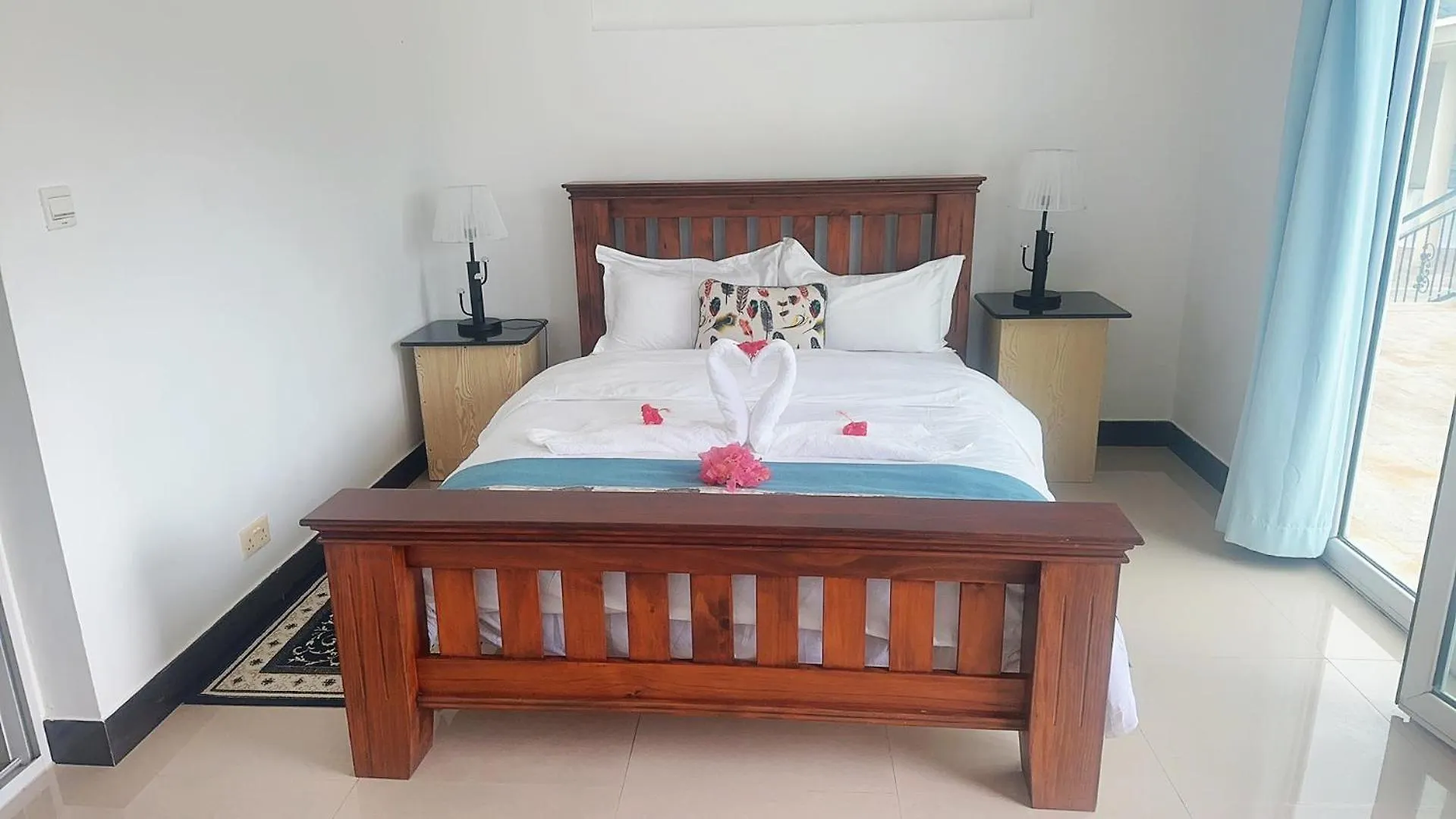 Amanda Villa - Best Value Mountain Top Inn Au Cap Seychelles