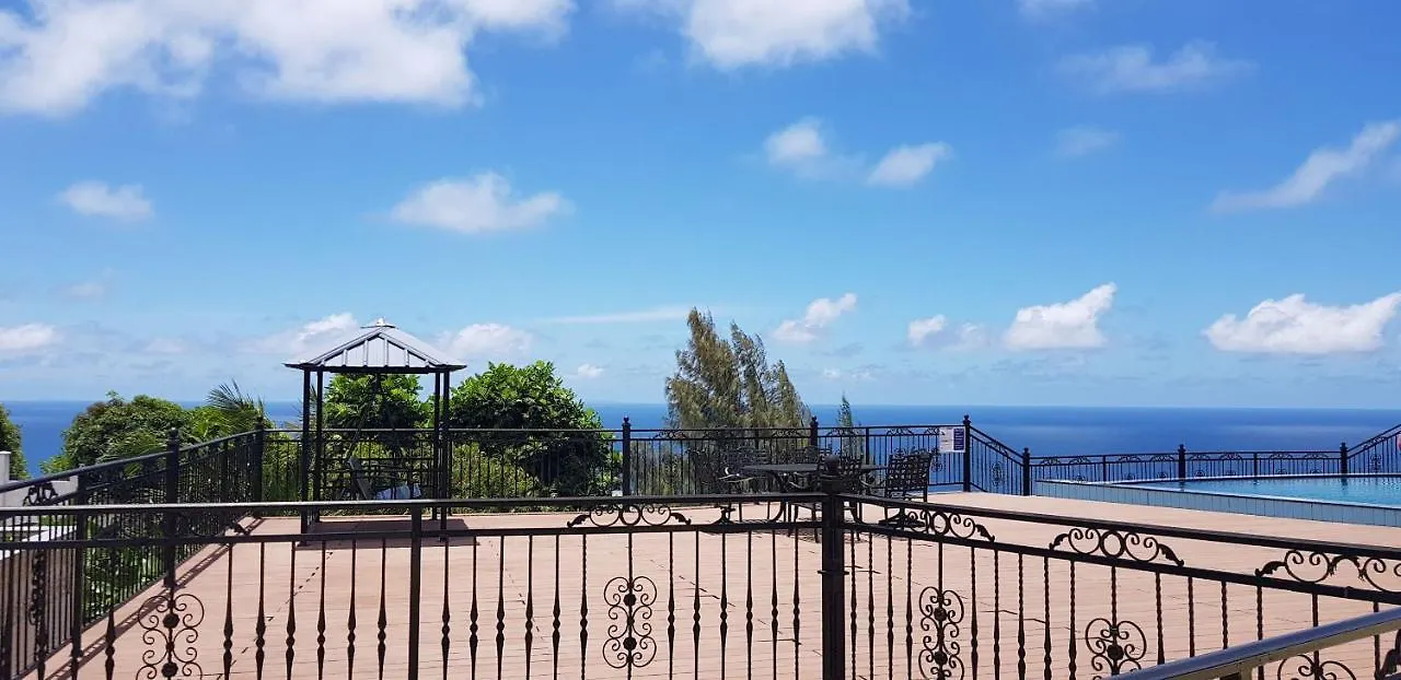 Amanda Villa - Best Value Mountain Top Inn Au Cap Hotel