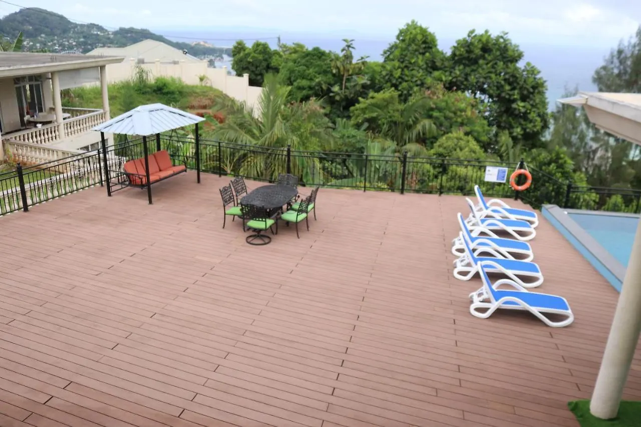 Amanda Villa - Best Value Mountain Top Inn Au Cap